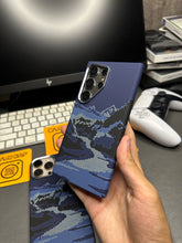 Luxo blue wavy mountain